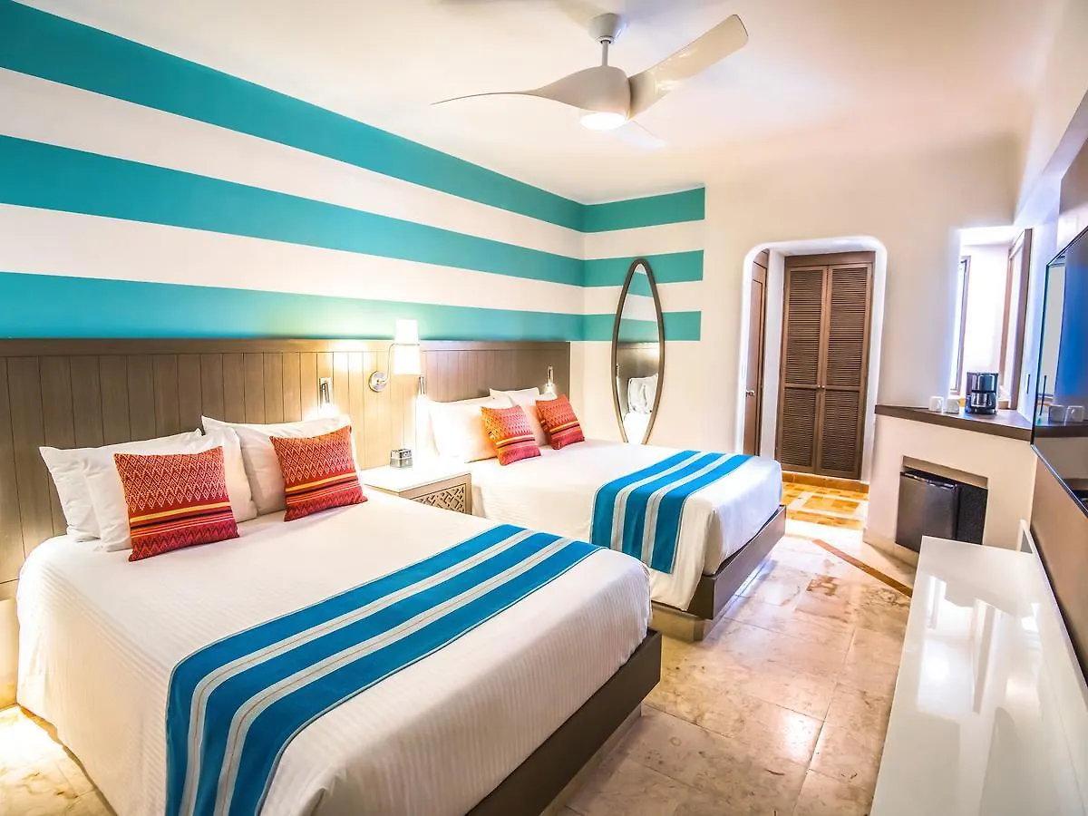 Wyndham Alltra Playa Del Carmen Adults Only All Inclusive 4*,  מקסיקו