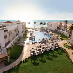 https://royal-porto-real.quintano-roohotels.com