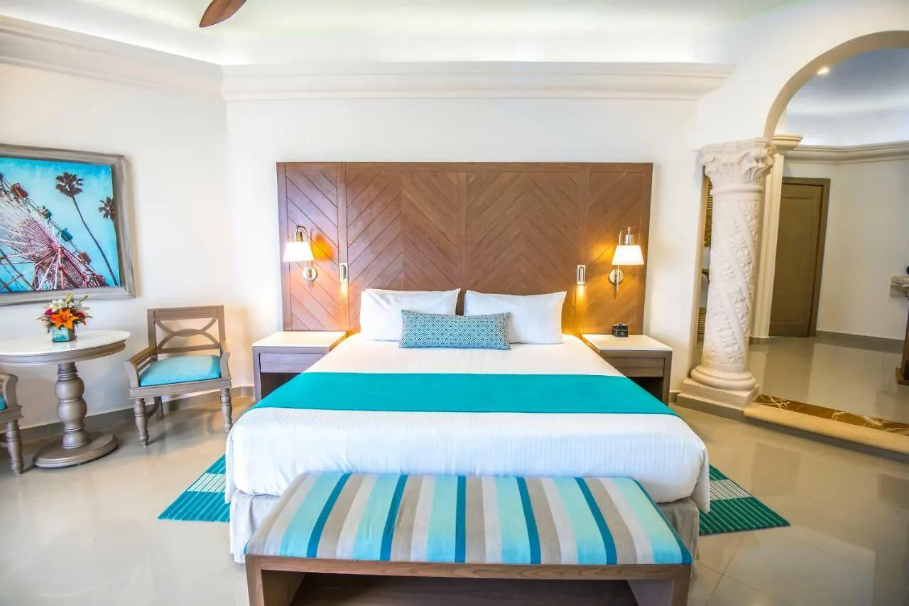 ****  Panama Jack Resorts Playa del Carmen All Inclusive México